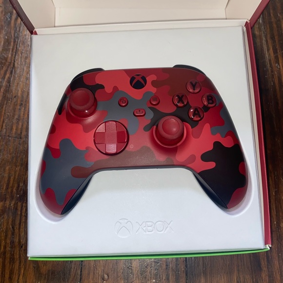 Xbox controller - Picture 2 of 4